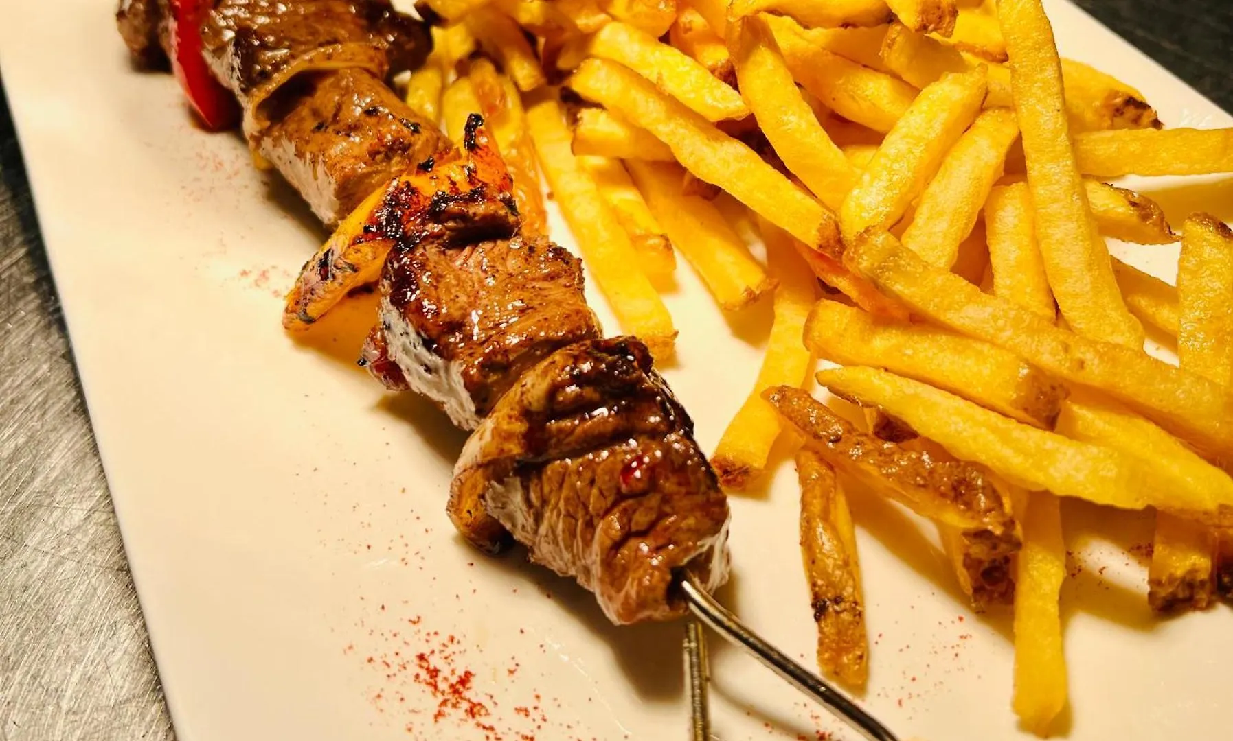 Logis Hotel Le Relais Des Remparts Allanche