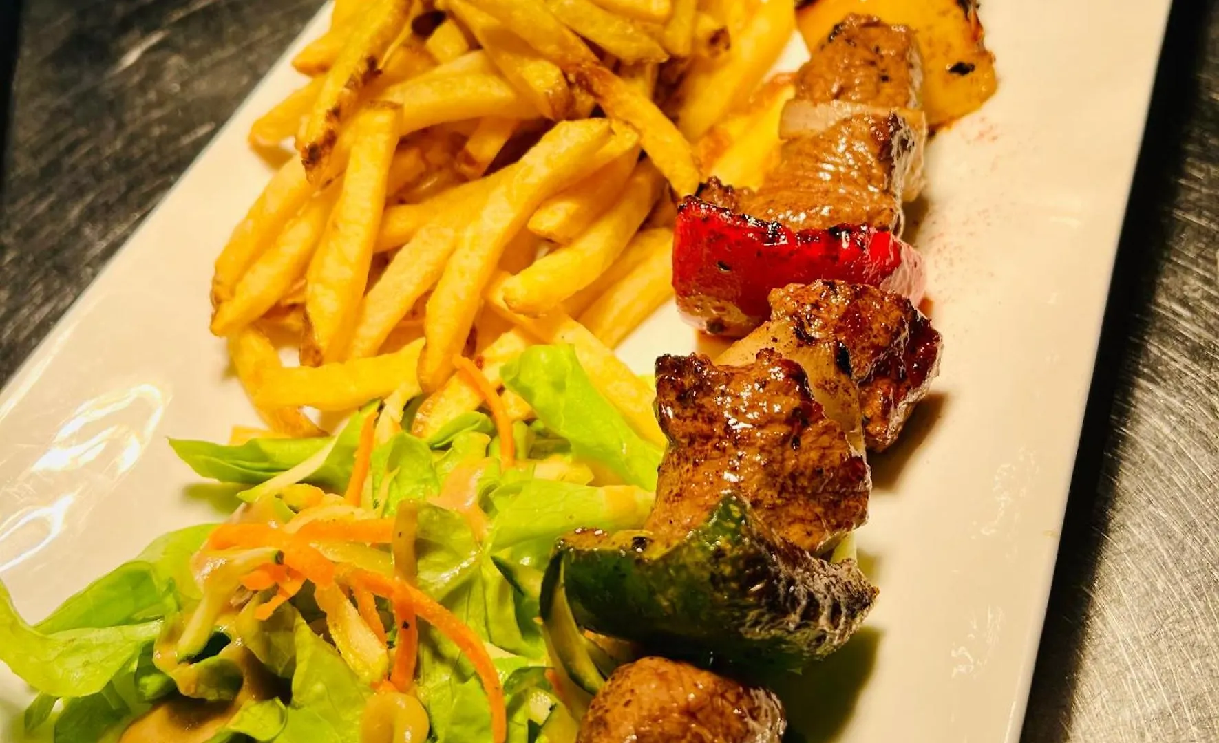 Logis Hotel Le Relais Des Remparts Allanche